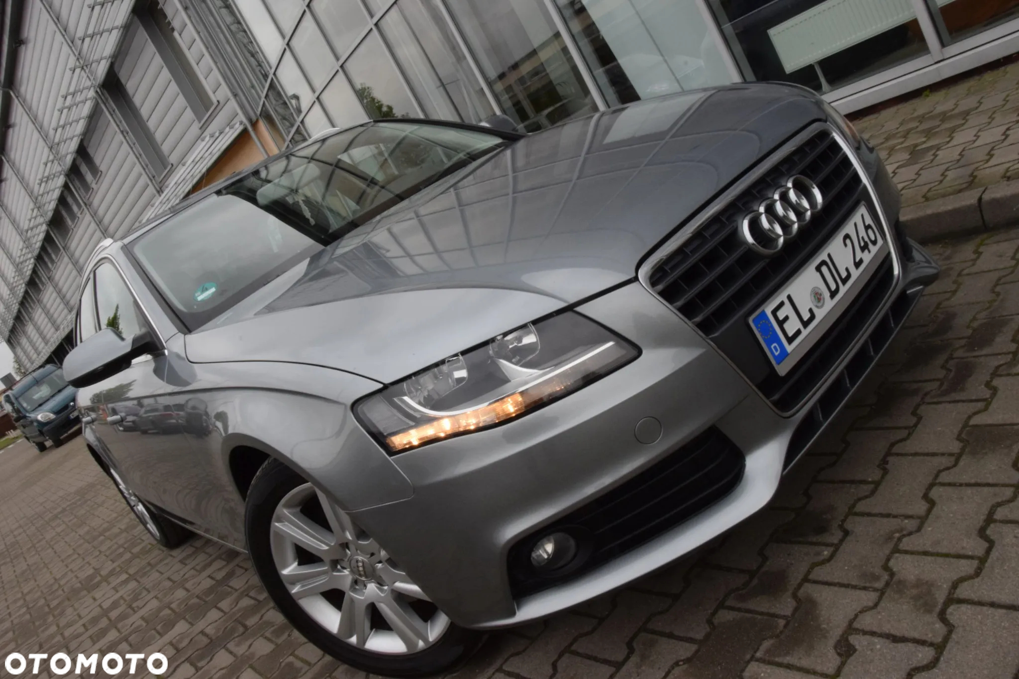 Audi A4 - 8