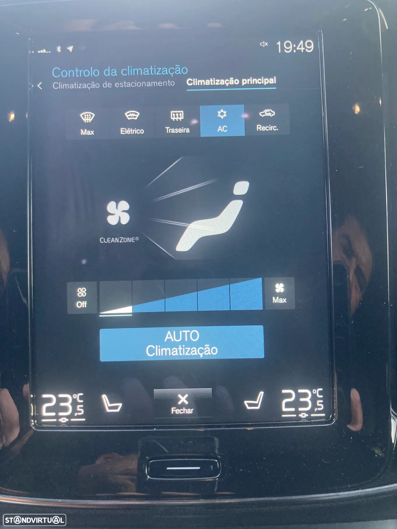 Volvo XC 40 1.5 T4 PHEV R-Design - 12