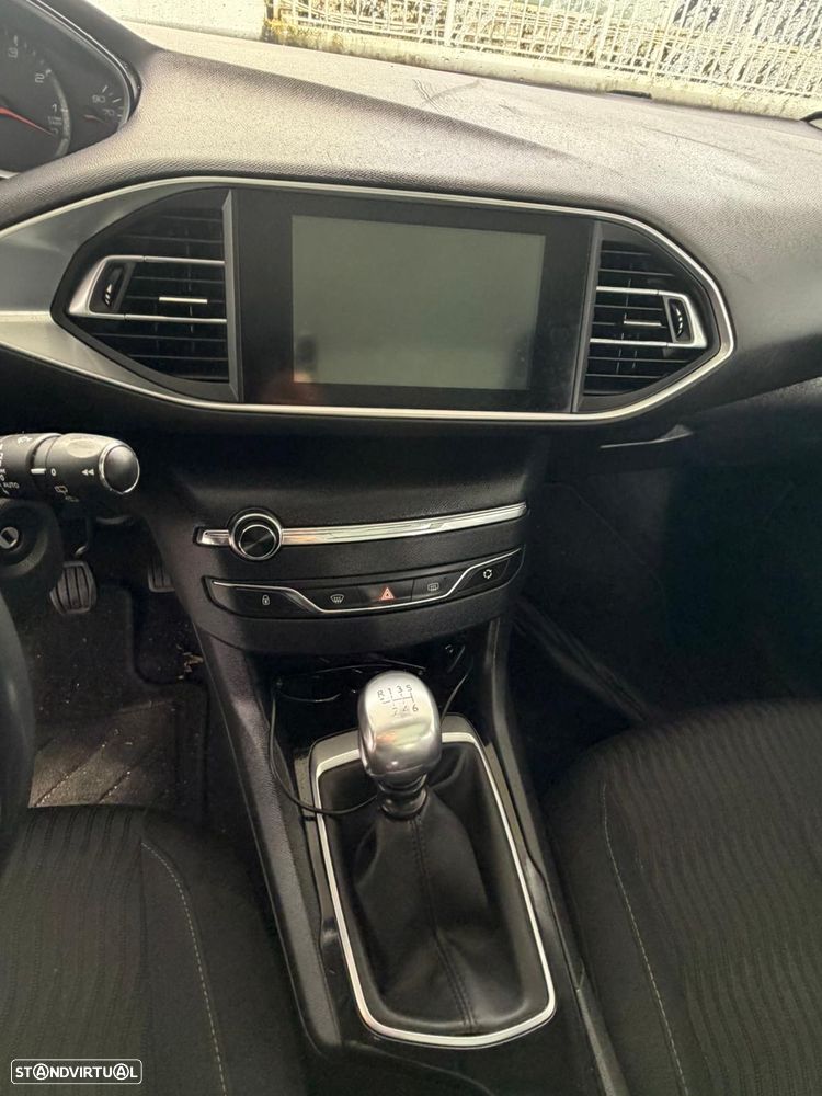 Peugeot 308 PureTech 130 Stop & Start Access - 8