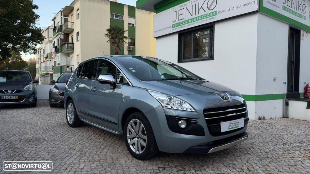 Peugeot 3008 2.0 HDi Hybrid4 99g - 2