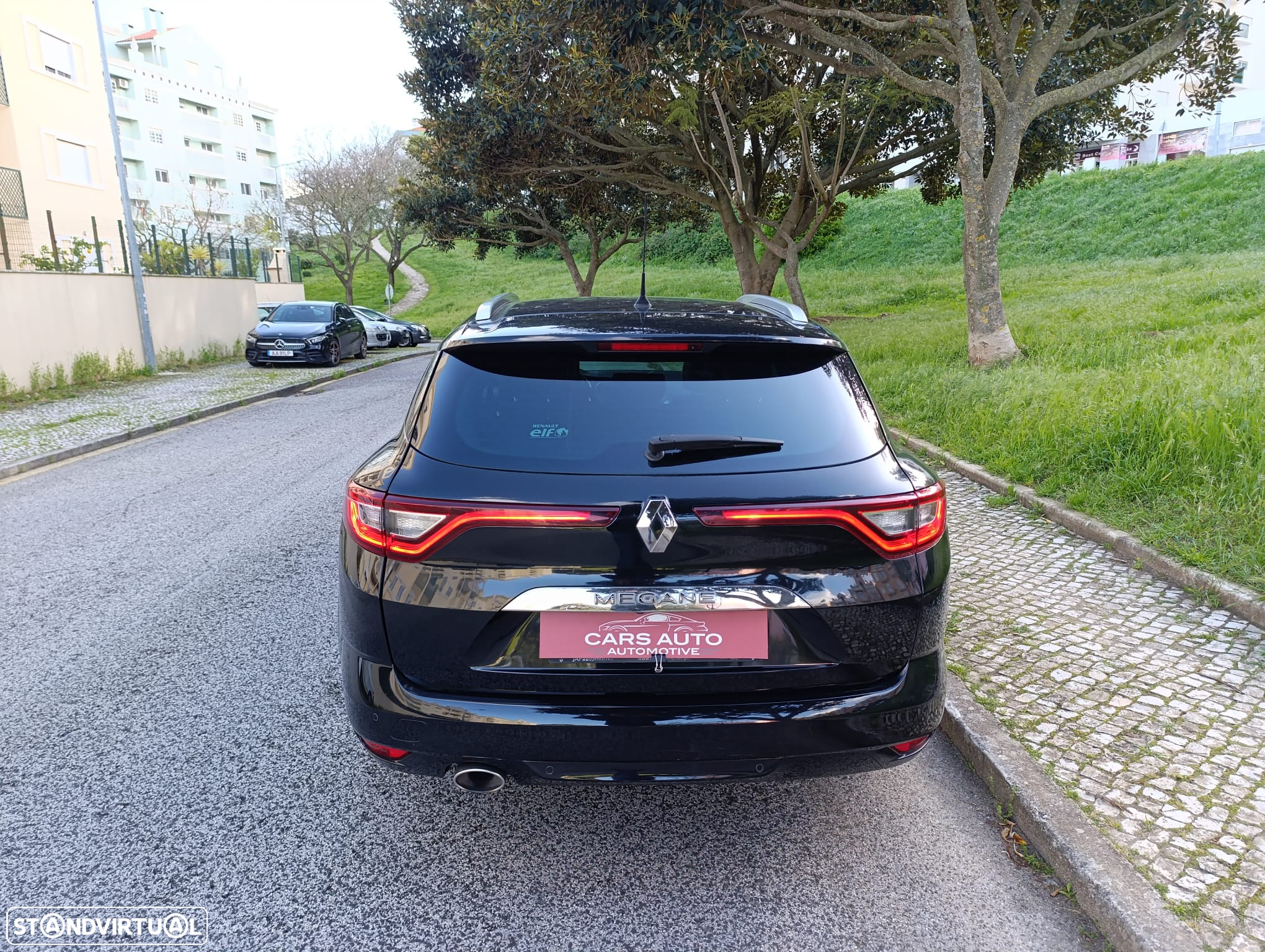 Renault Mégane Sport Tourer 1.5 dCi Bose Edition J18 - 8