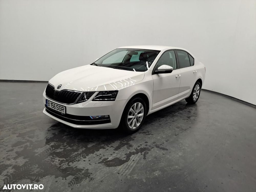 Skoda Octavia - 2
