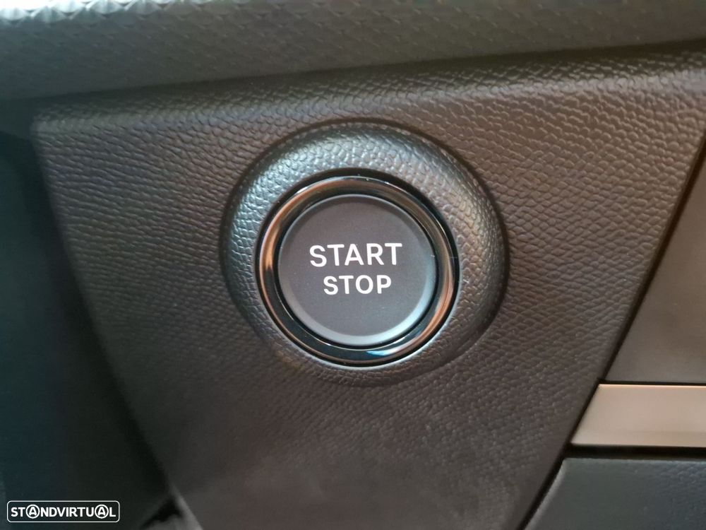 Opel Astra 1.2 T Hybrid GS eDCT — fotografia 19