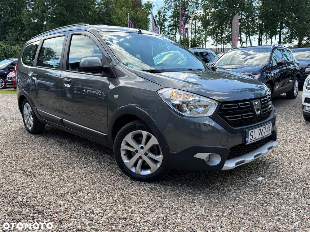 Dacia Lodgy TCe 115 Stepway - 3
