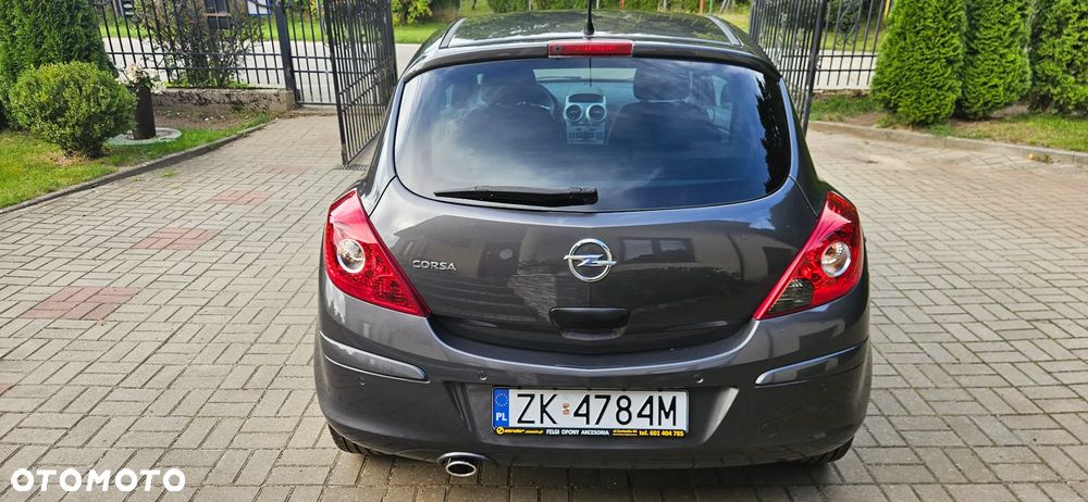 Opel Corsa 1.4 16V 150 Jahre - 5