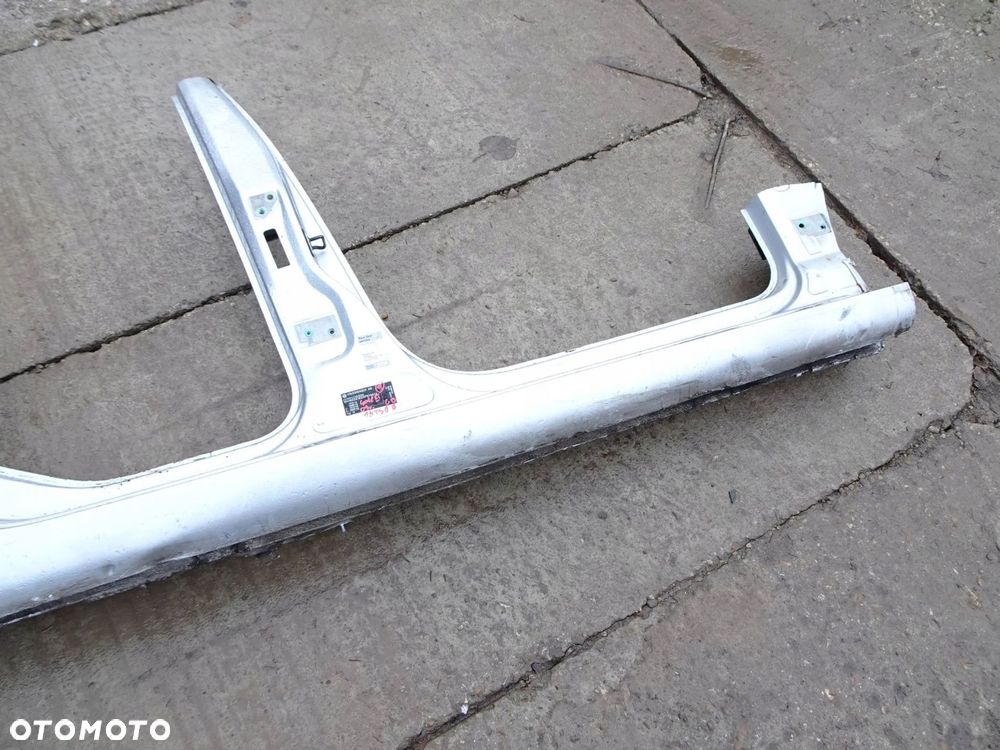 próg prawy volkswagen golf vi hb - 1