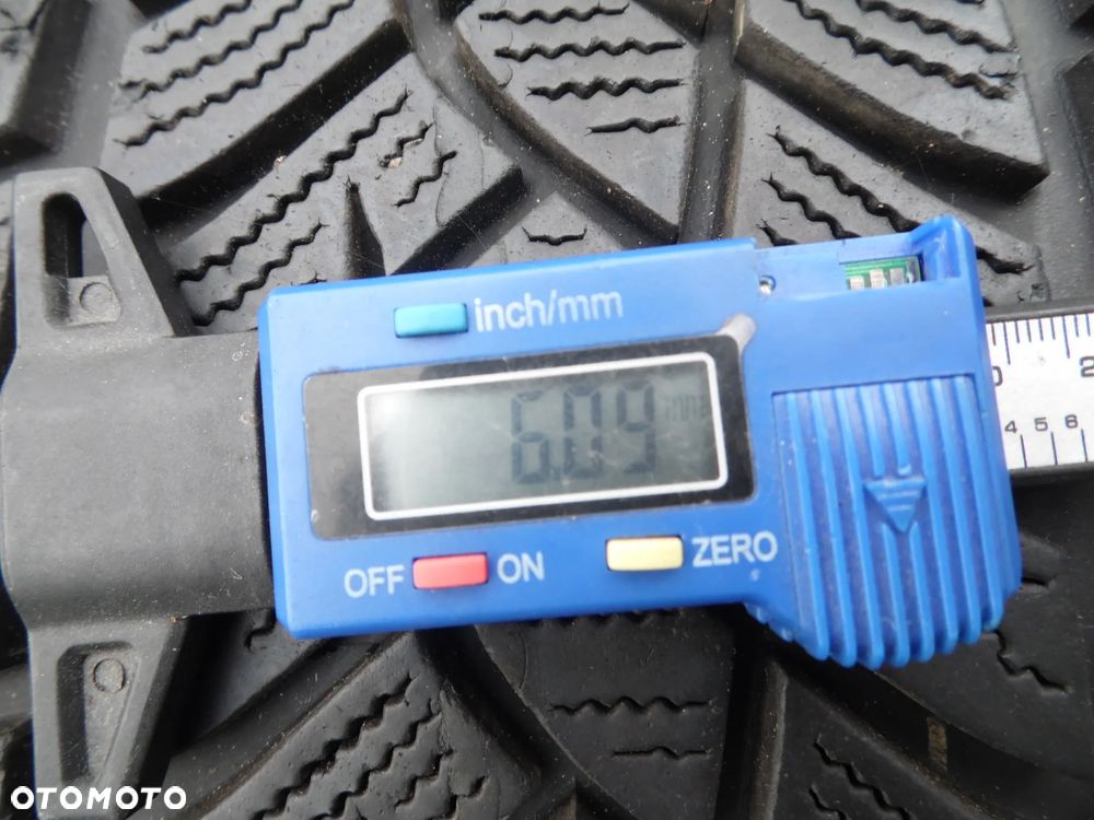 Opony Zimowe Goodyear 235/40 R18 8mm 2018 - 3