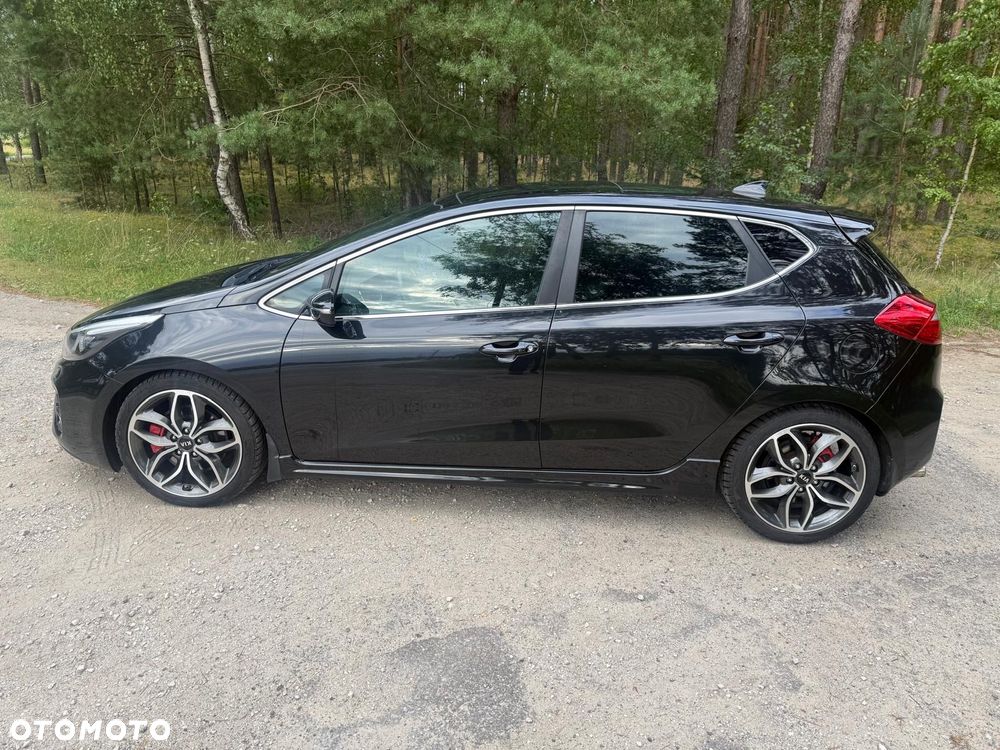 Kia Ceed 1.6 T-GDI GT L - 2