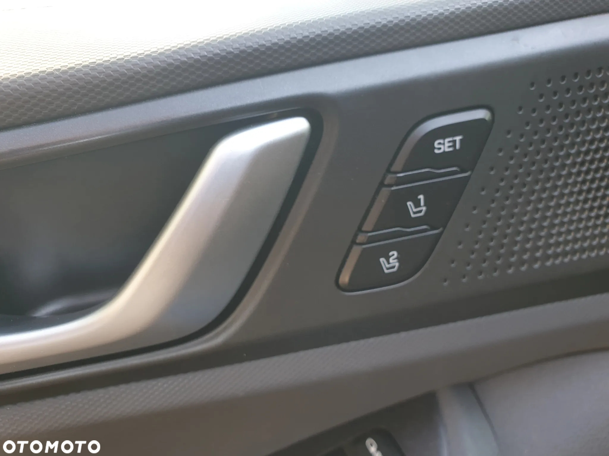 Hyundai IONIQ electric Premium - 25