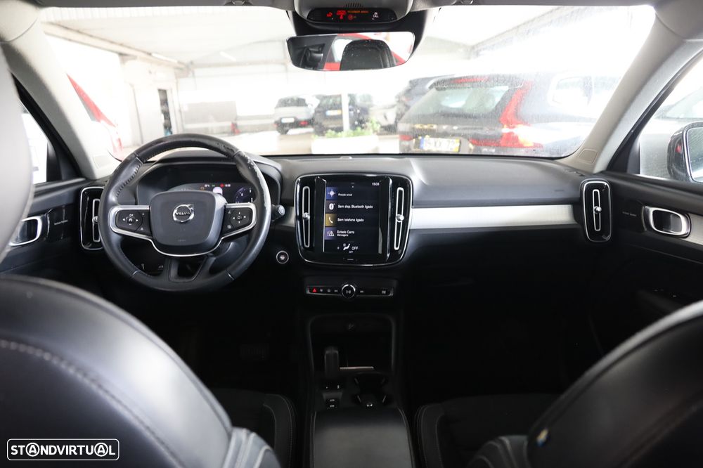 Volvo XC 40 2.0 D3 Momentum Geartronic - 15