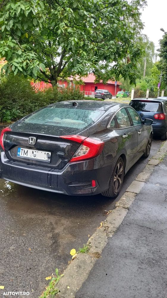 Honda Civic 1.5 VTEC Turbo Elegance Navi - 4