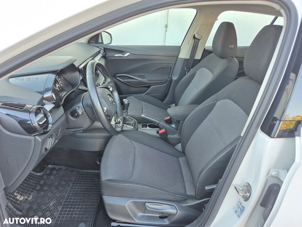 Skoda Fabia 1.0 TSI 95 CP Ambition - 10