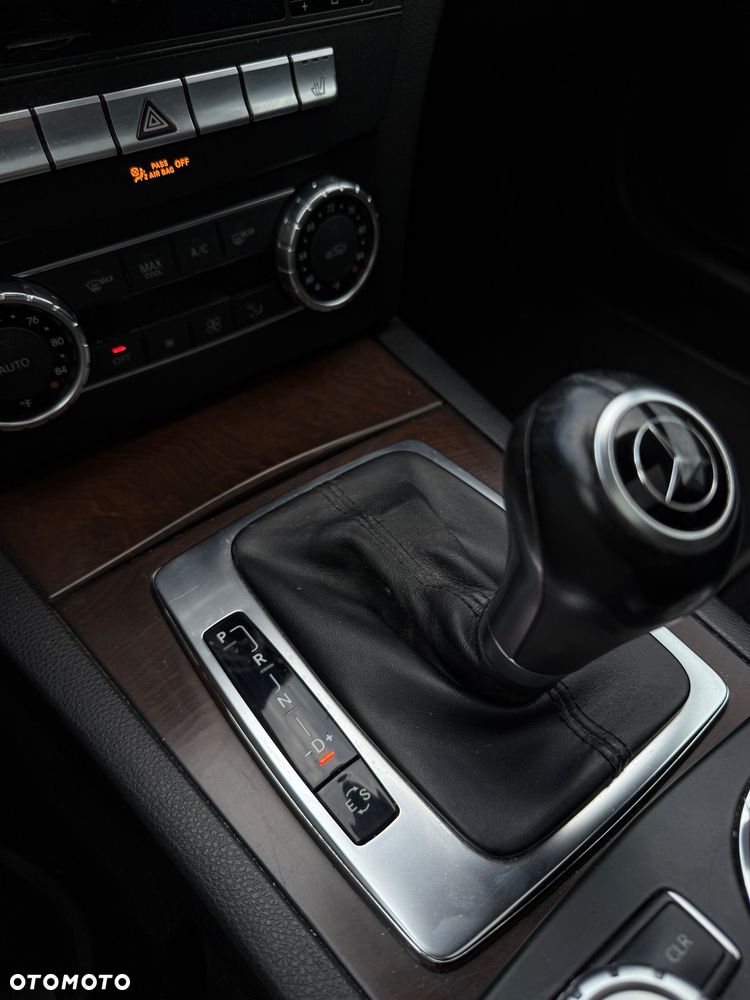 Mercedes-Benz Klasa C 250 (BlueEFFICIENCY) 7G-TRONIC - 16