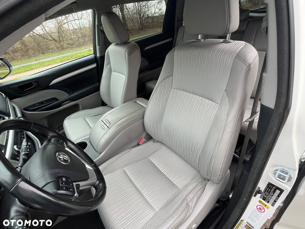 Toyota Highlander - 9