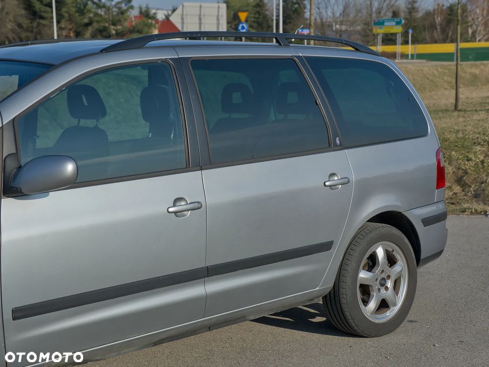 Ford Galaxy 1.9 TDI Ghia - 3