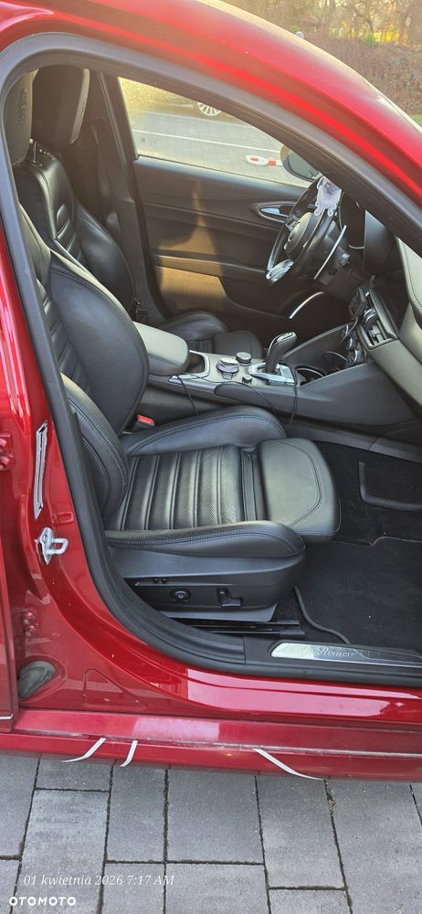 Alfa Romeo Giulia 2.0 Turbo Veloce Q4 - 8