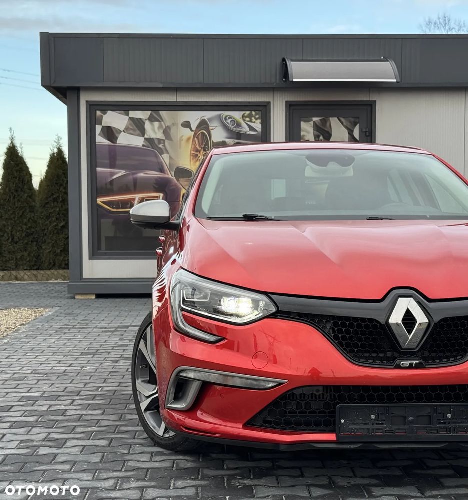 Renault Megane ENERGY TCe 205 EDC GT - 37