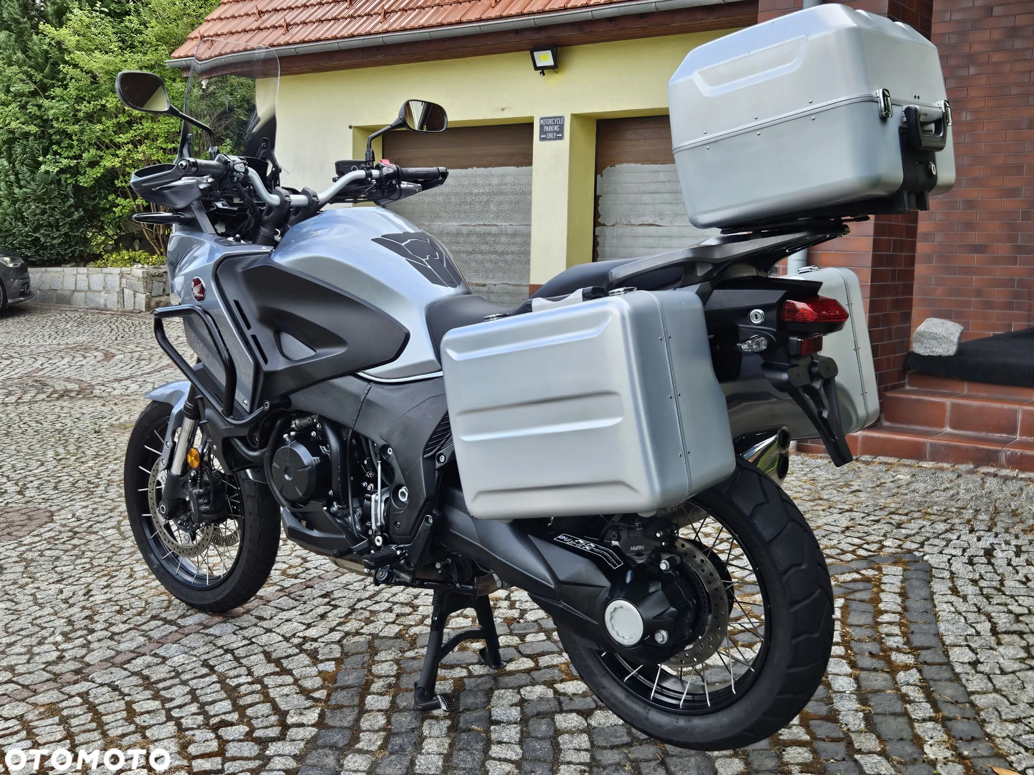 Honda VFR - 5