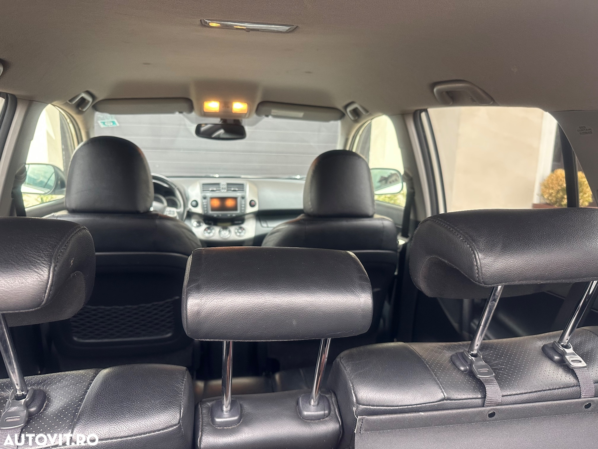 Toyota RAV4 2.2 D-4CAT 4WD Aut Luxury - 12