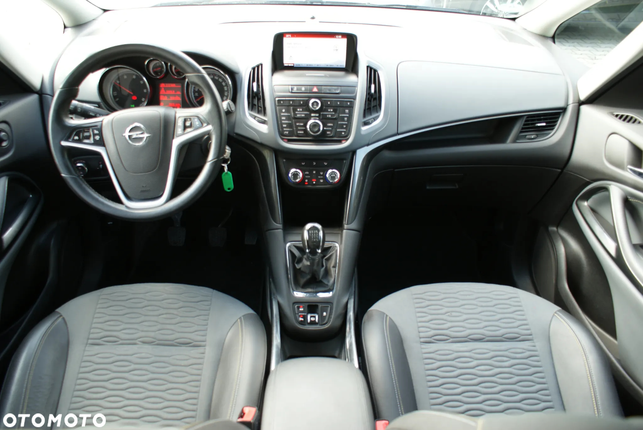 Opel Zafira - 8