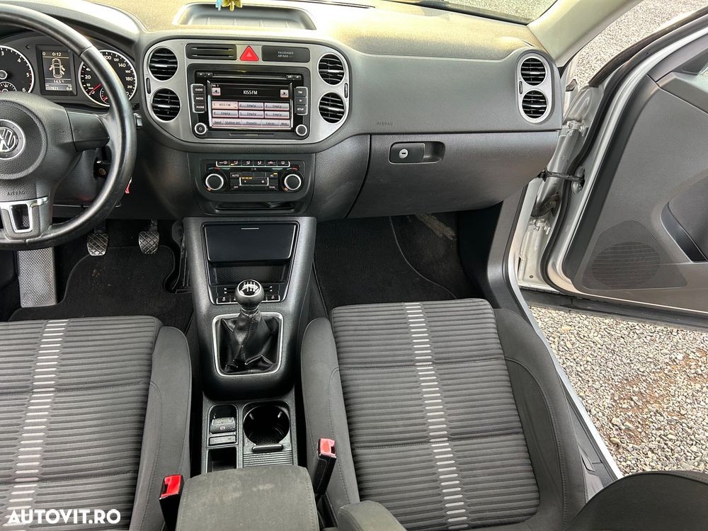 Volkswagen Tiguan - 10