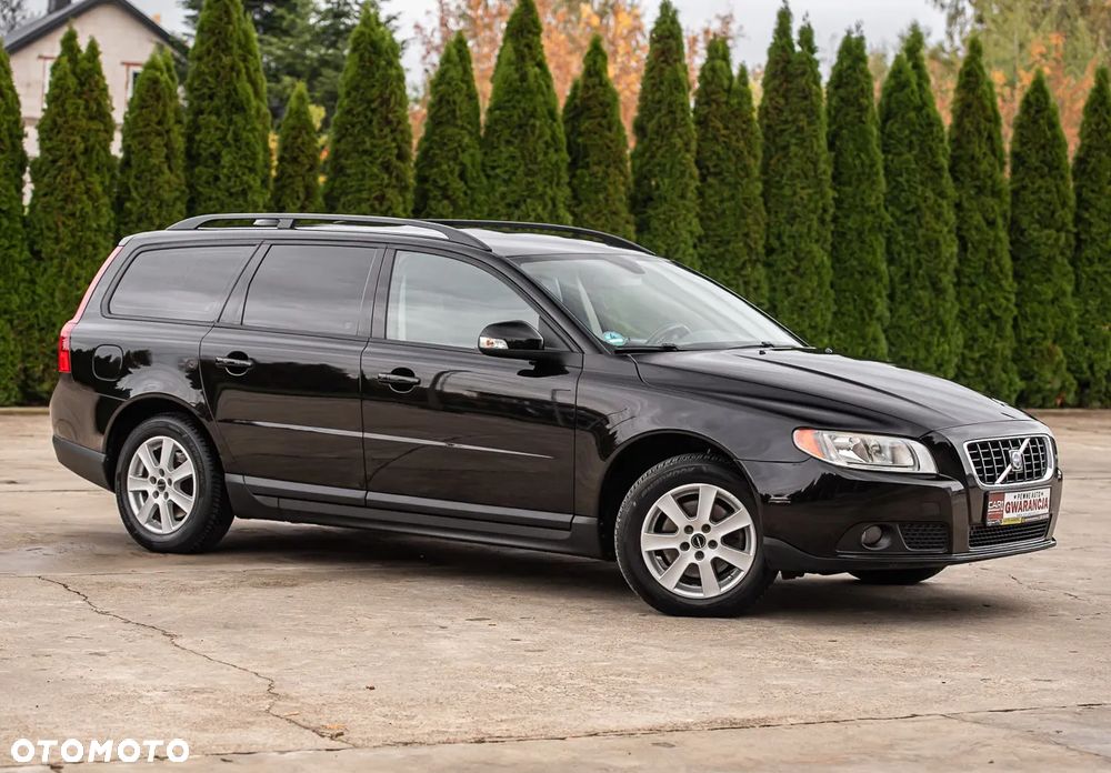 Volvo V70 2.0 Momentum - 2