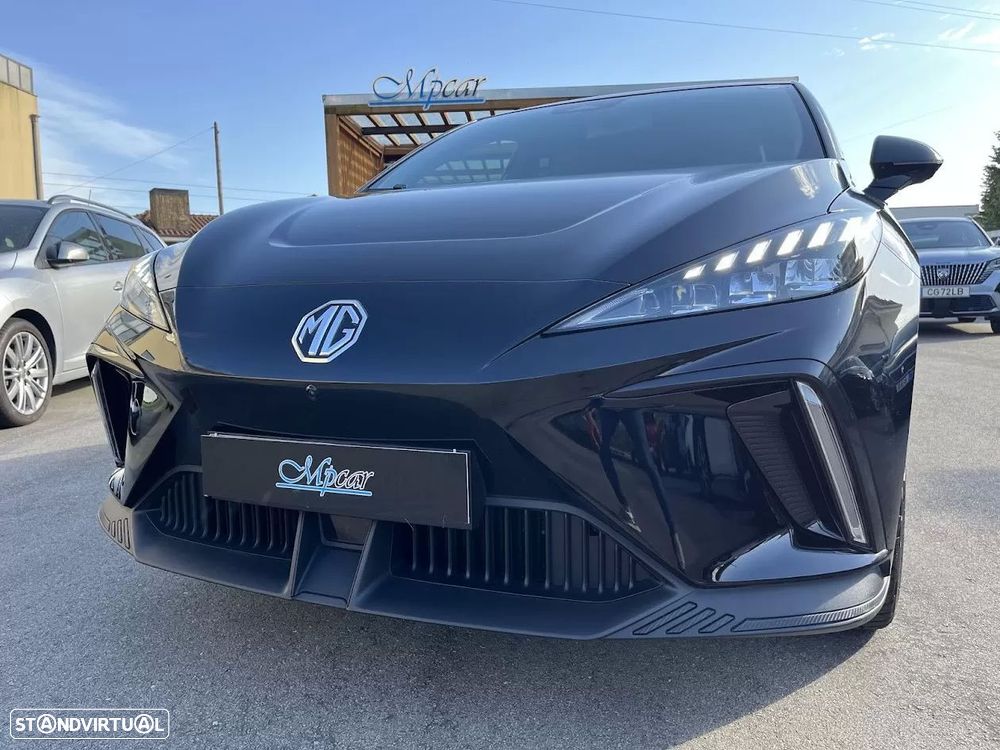 MG MG4 64 kWh Luxury - 47