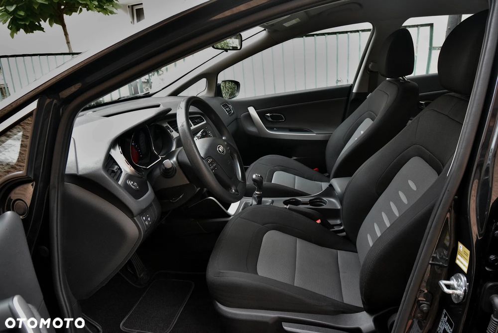 Kia Ceed - 20