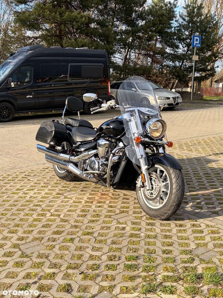 Suzuki Intruder - 2