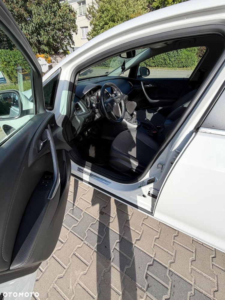 Opel Astra - 10