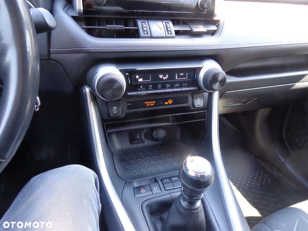 Toyota RAV4 2.0 Active 4x2 - 9