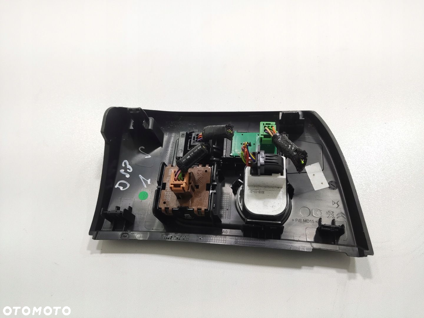 PANEL PRZYCISKI KONSOLI DESKI CITROEN DS 3 DS3 CROSSBACK 2019-22 9826719480 - 4