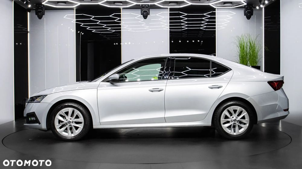 Skoda Octavia 1.5 TSI ACT Ambition - 5