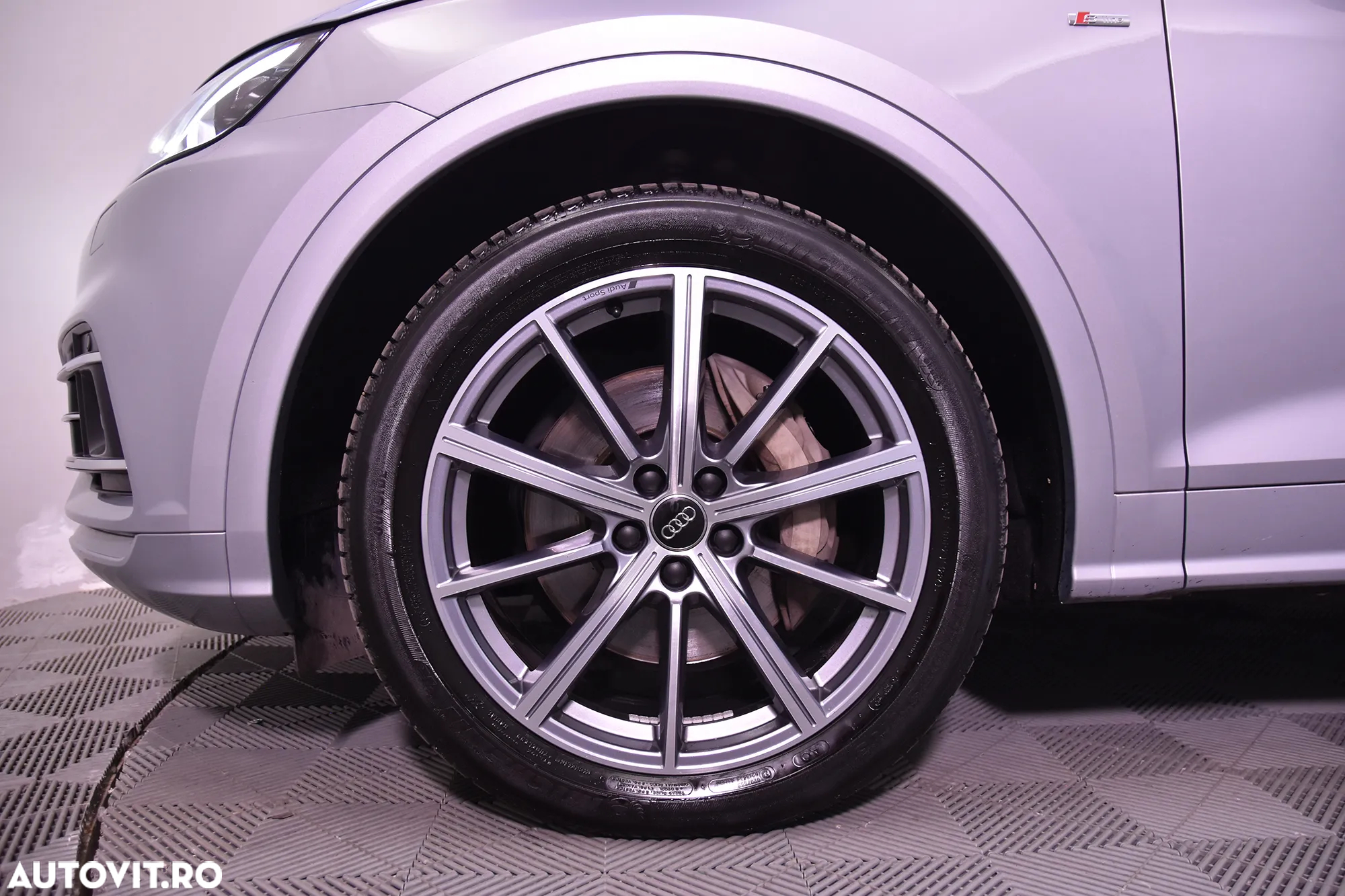 Audi Q5 55 TFSI e quattro S tronic - 13