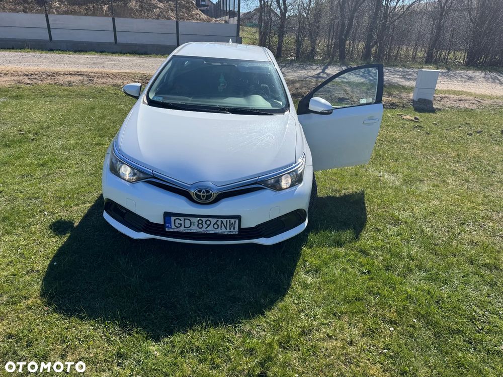 Toyota Auris 1.4 D-4D Active - 14