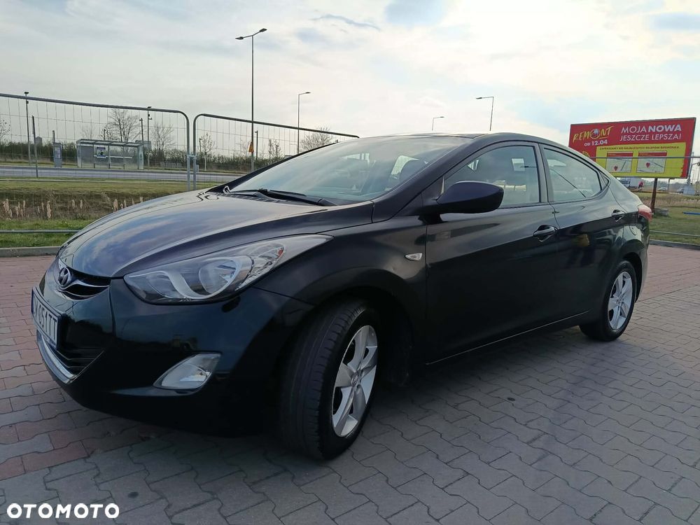 Hyundai Elantra 1.6 Comfort - 1