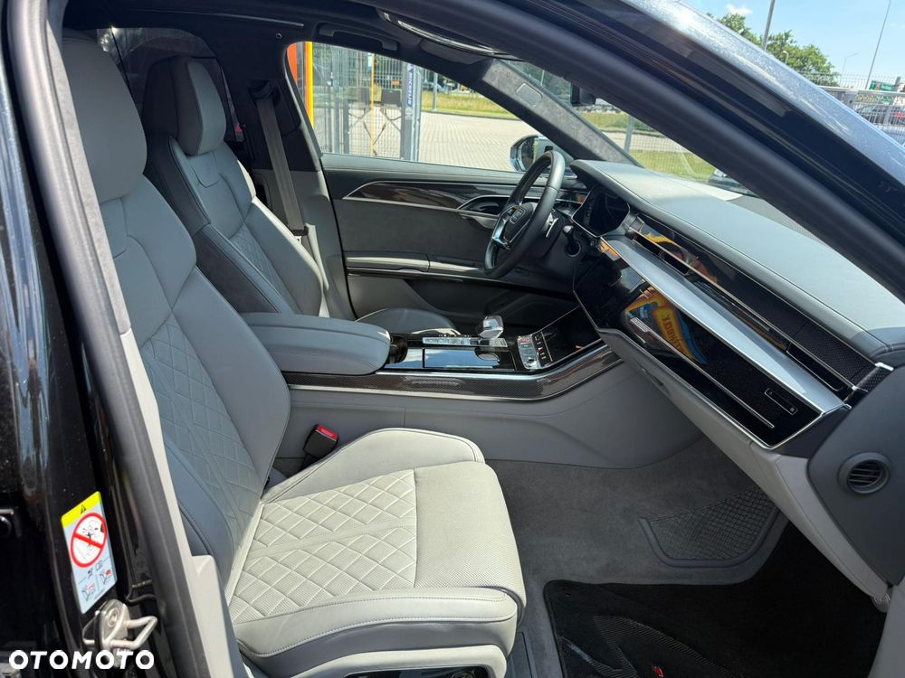Audi S8 TFSI mHEV Quattro Tiptr - 28
