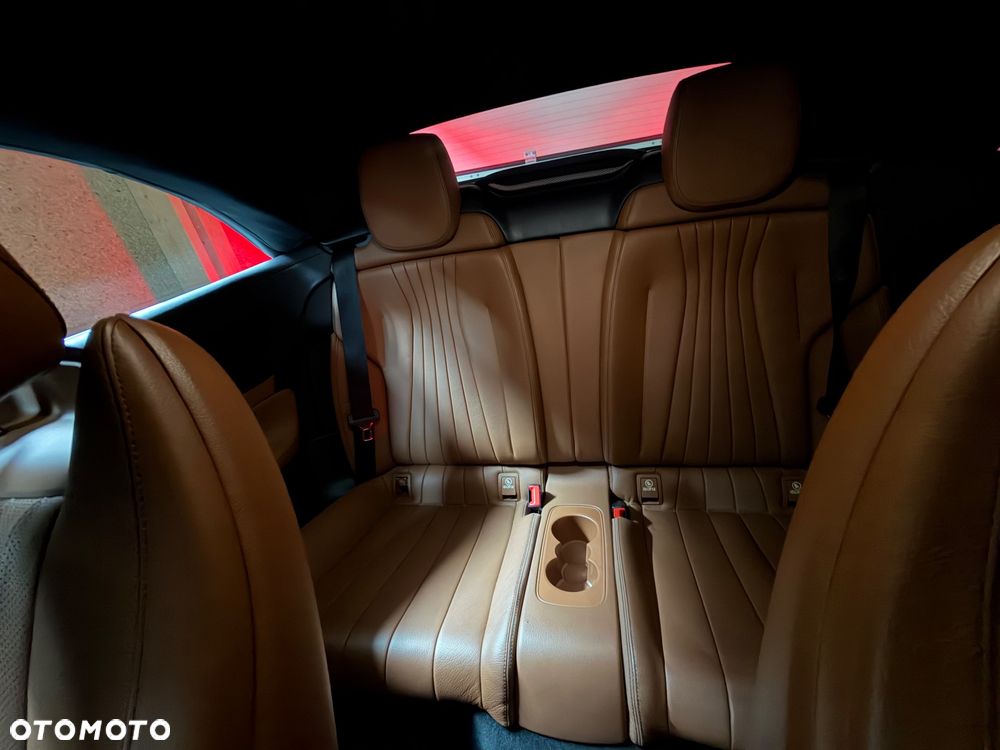 Mercedes-Benz Klasa E 400 4Matic 9G-TRONIC AMG Line - 14