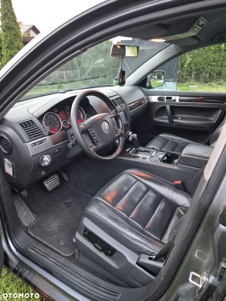 Volkswagen Touareg - 7