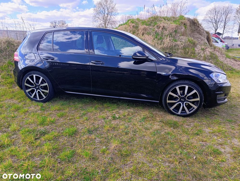 Volkswagen Golf 1.0 TSI BlueMotion Comfortline - 12