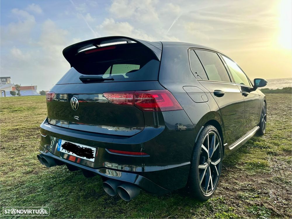 VW Golf 2.0 TSI OPF 4Motion DSG R Black Edition - 5