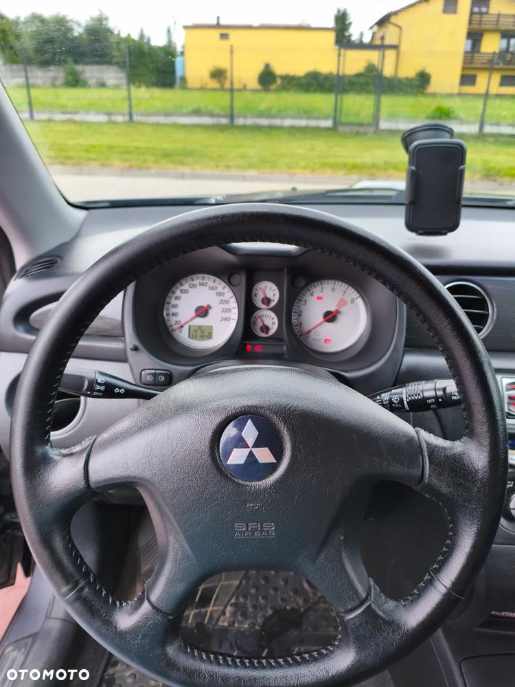 Mitsubishi Outlander 2.0 Turbo 4WD - 5
