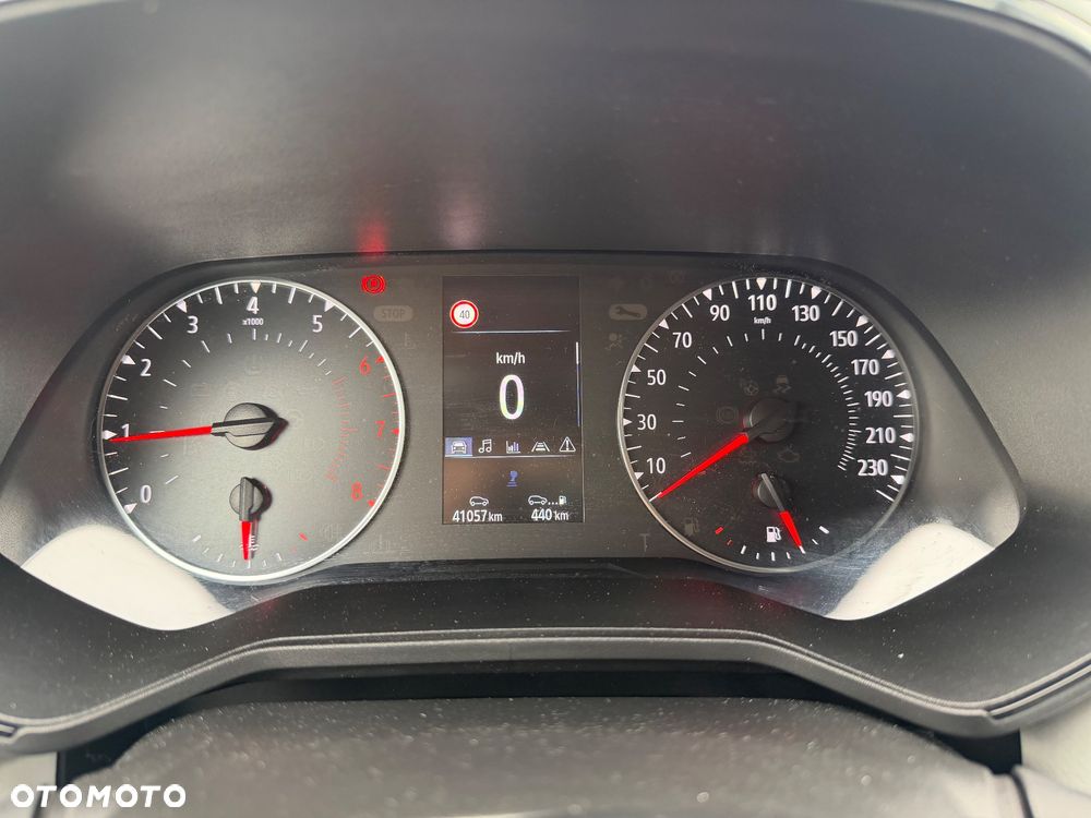 Renault Clio - 10