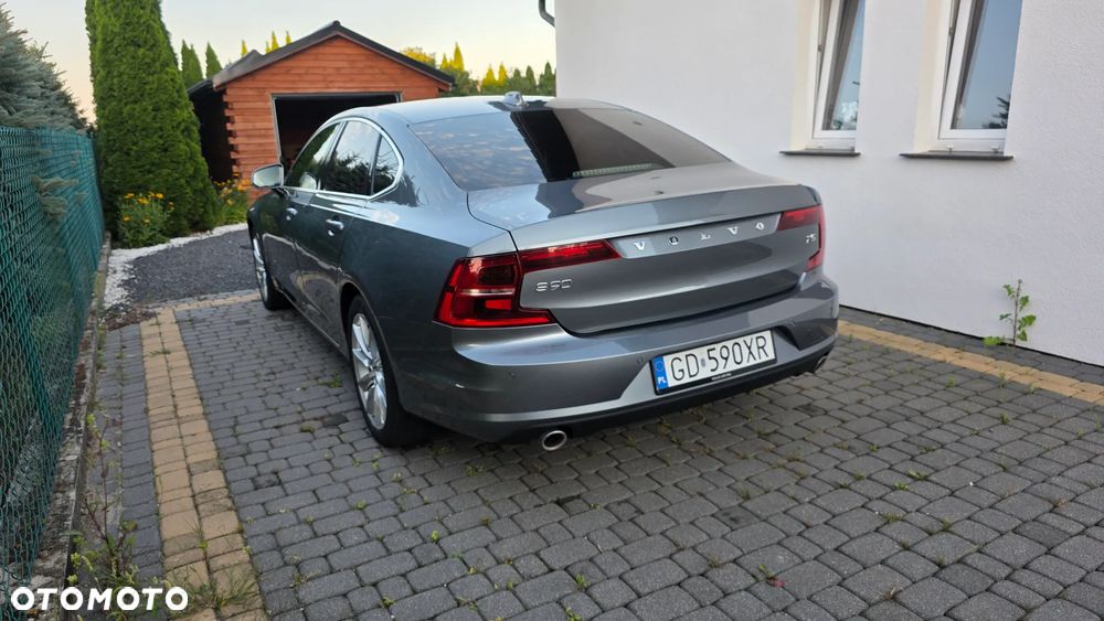 Volvo S90 T5 Momentum - 10