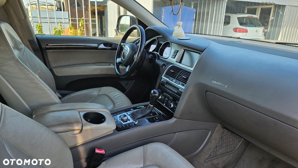 Audi Q7 3.0 TDI Quattro Tiptronic - 4