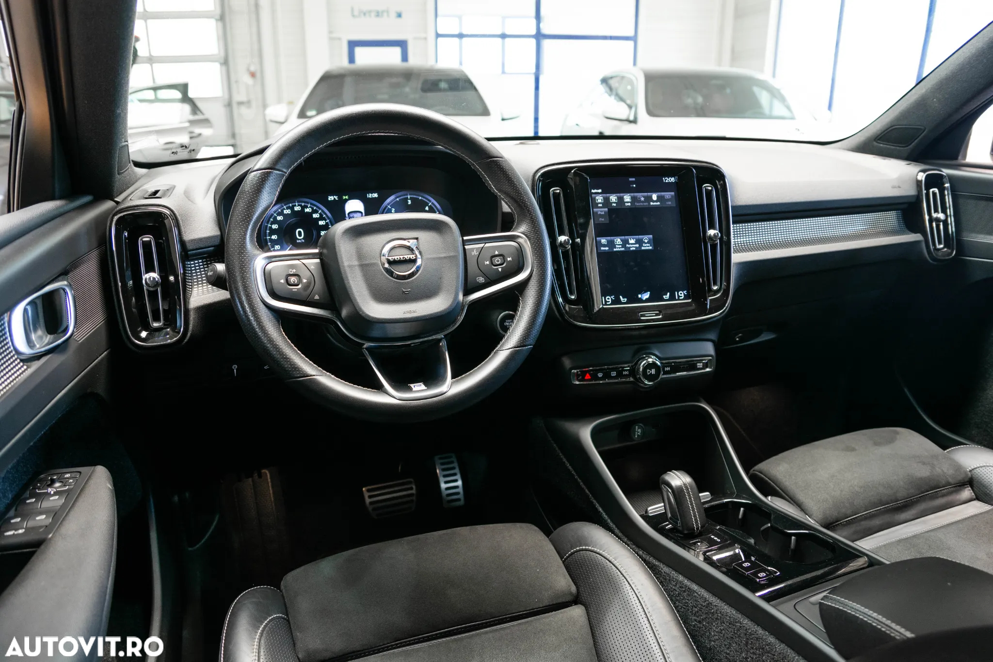 Volvo XC 40 D3 R-Design - 31