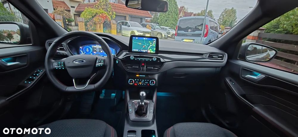 Ford Kuga 1.5 EcoBoost FWD ST-Line - 14