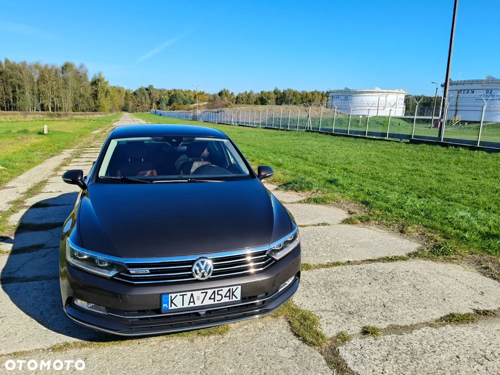 Volkswagen Passat 2.0 TDI Bi-Turbo BMT 4Mot Highline DSG - 9