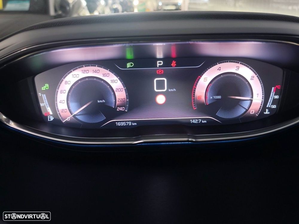 Peugeot 3008 1.6 BlueHDi GT Line EAT6 - 30