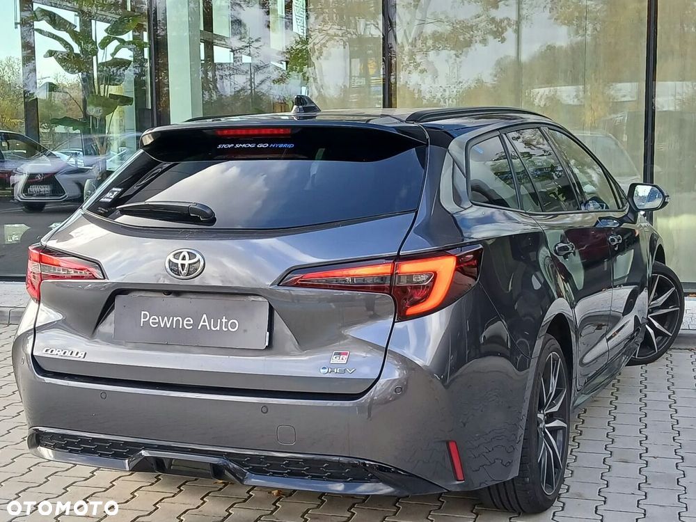 Toyota Corolla - 12